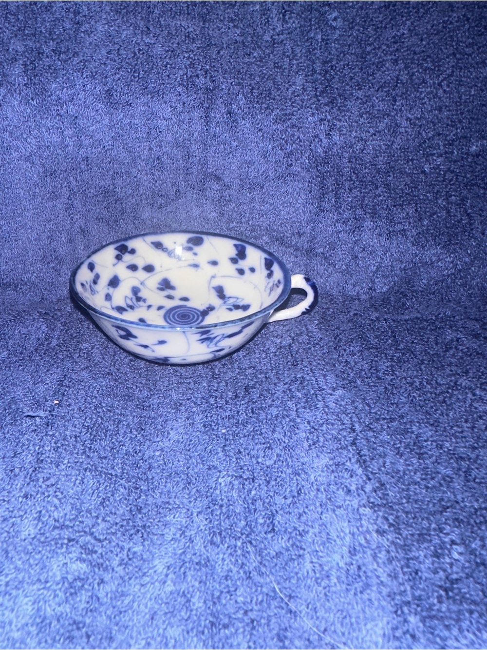 Antique Chinese Cobalt Blue & White Porcelain Small Teacup with handle No Mark